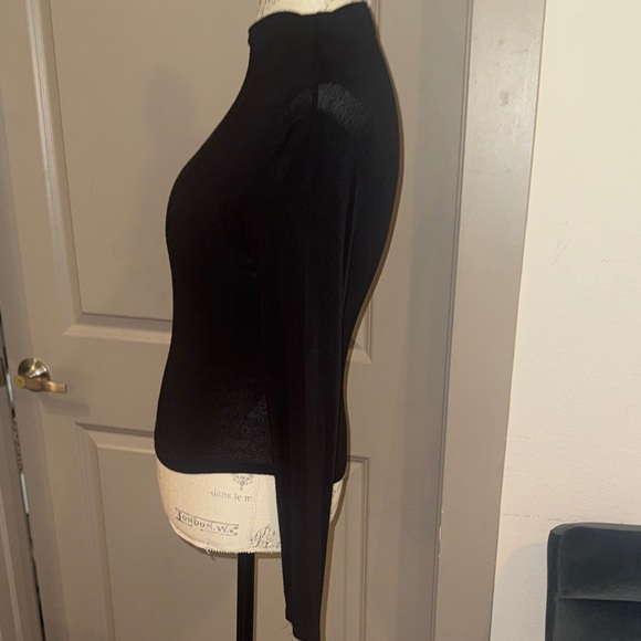 Lilyful Elegant Black Long Sleeve Top Mock Neck Classic Women’s Shirt Small - Picture 6 of 7